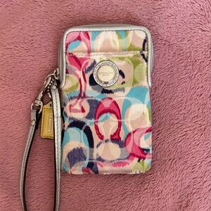 Coach Poppy Ikat Wristlet